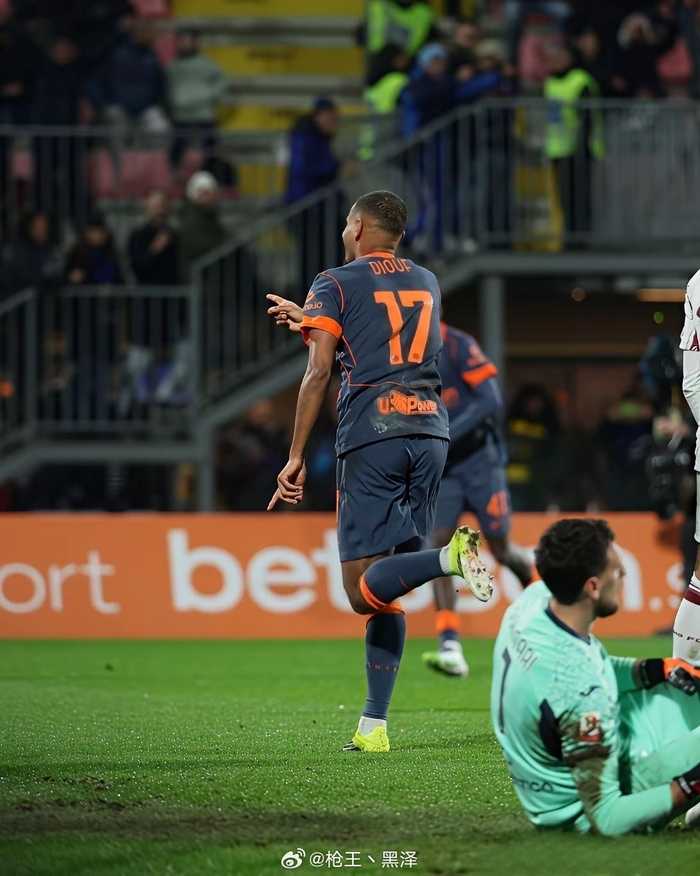 迪乌夫近3场2球效率惊人，齐沃称其值得等待